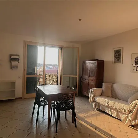 Con Posto Auto Apartment Viareggio