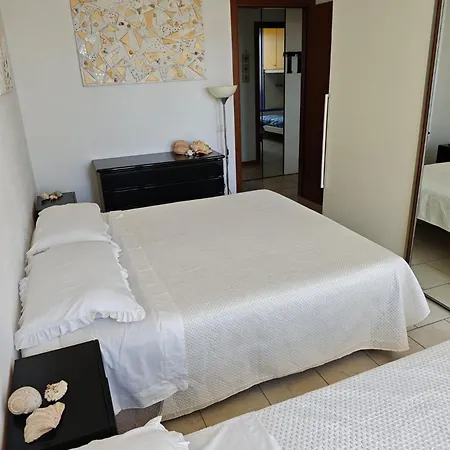 Con Posto Auto Apartment Viareggio