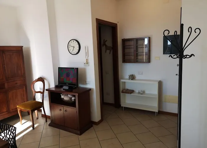 Con Posto Auto Apartament *