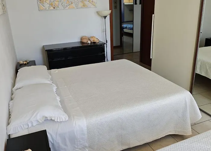 Con Posto Auto Apartament Viareggio