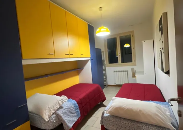 Con Posto Auto Apartament *