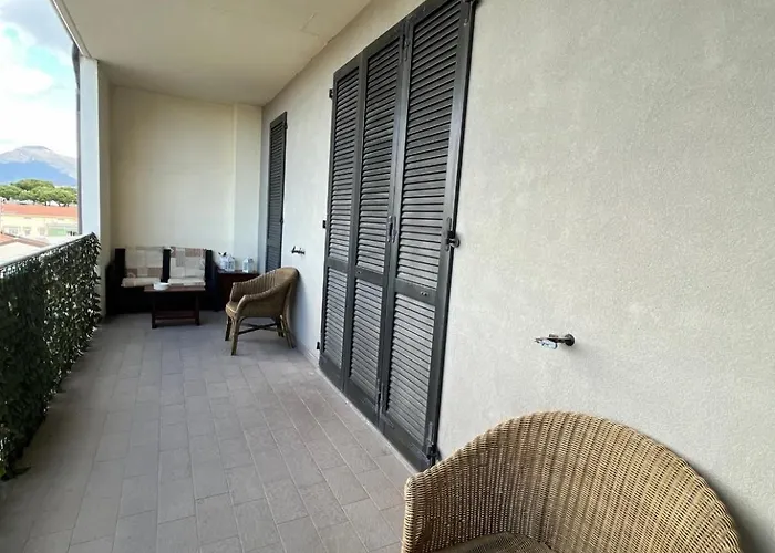 Con Posto Auto Apartament *